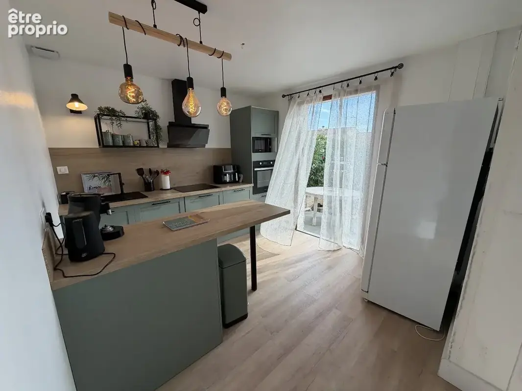 Marseillan Ville - Villa de plain-pied avec garage - photo 3
