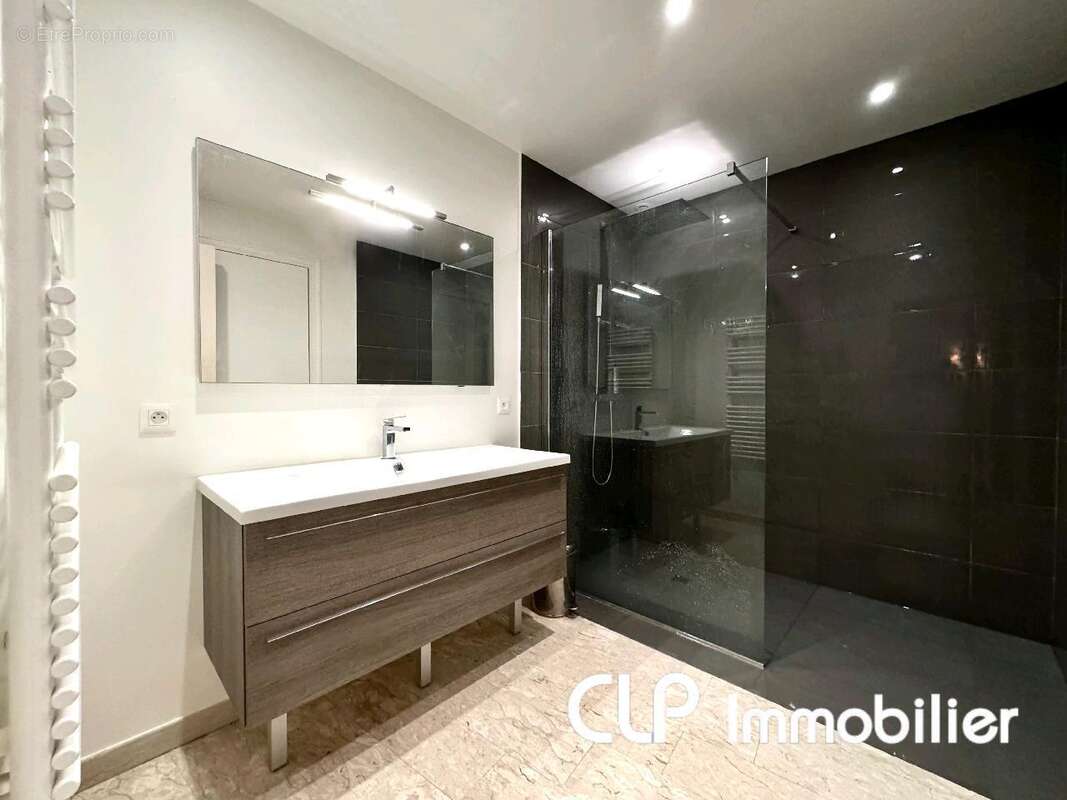 Maison 200 m² à Montboucher-Sur-Jabron  - photo 8