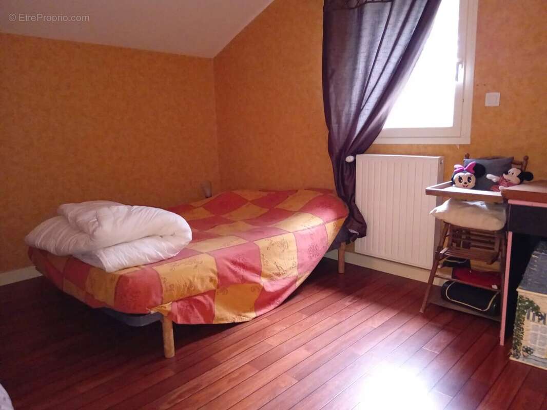 Maison à NUEIL-LES-AUBIERS