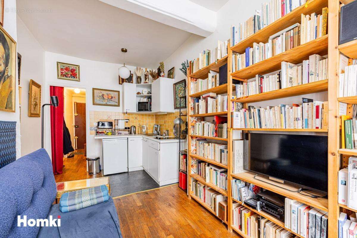 Appartement à PARIS-3E