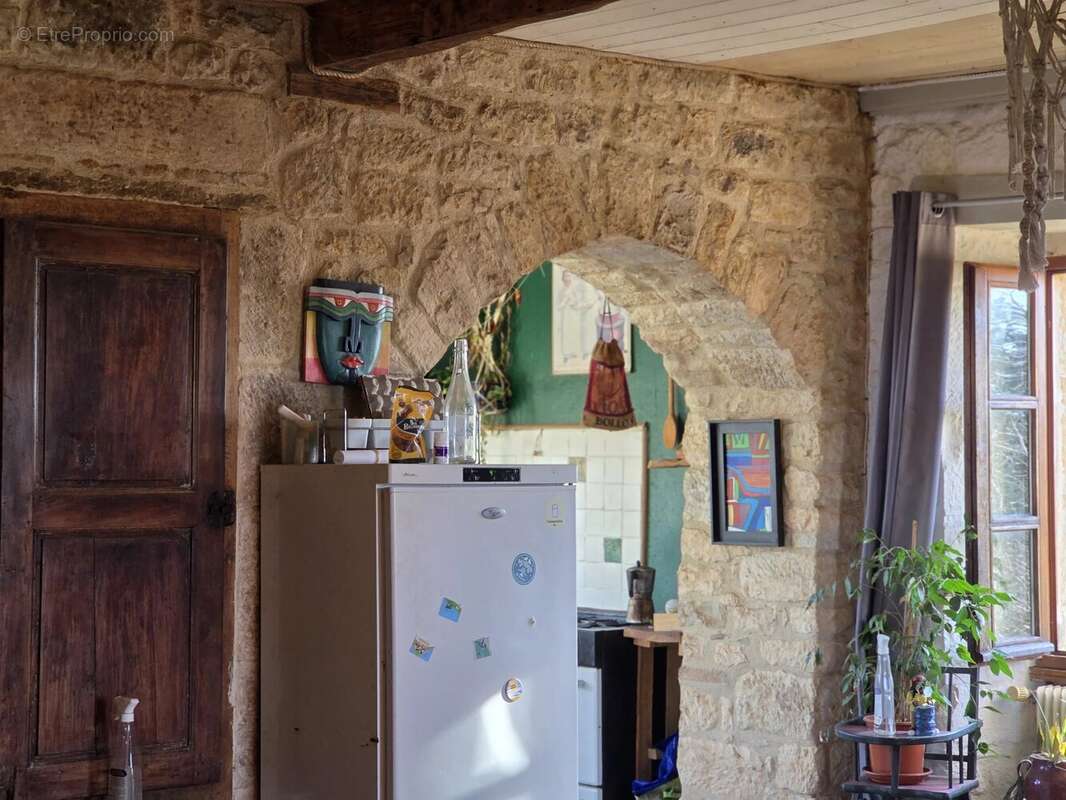 Maison à SAINT-ANTONIN-NOBLE-VAL