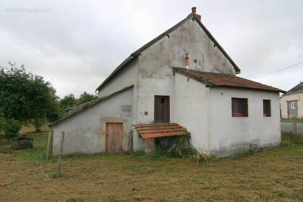 Maison à CHIDDES