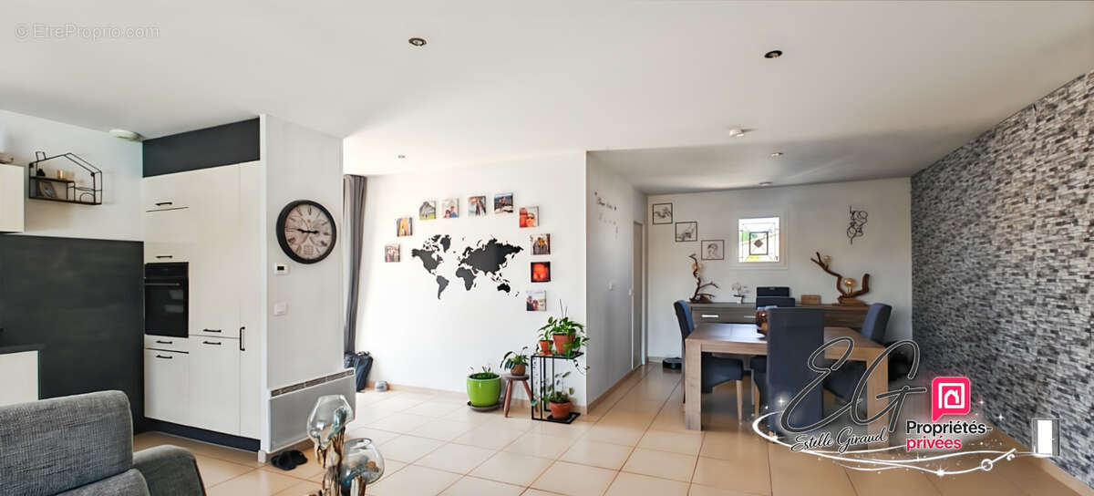 VILLEGLY : Villa de plain-pied avec piscine et jacuzzi - photo 10