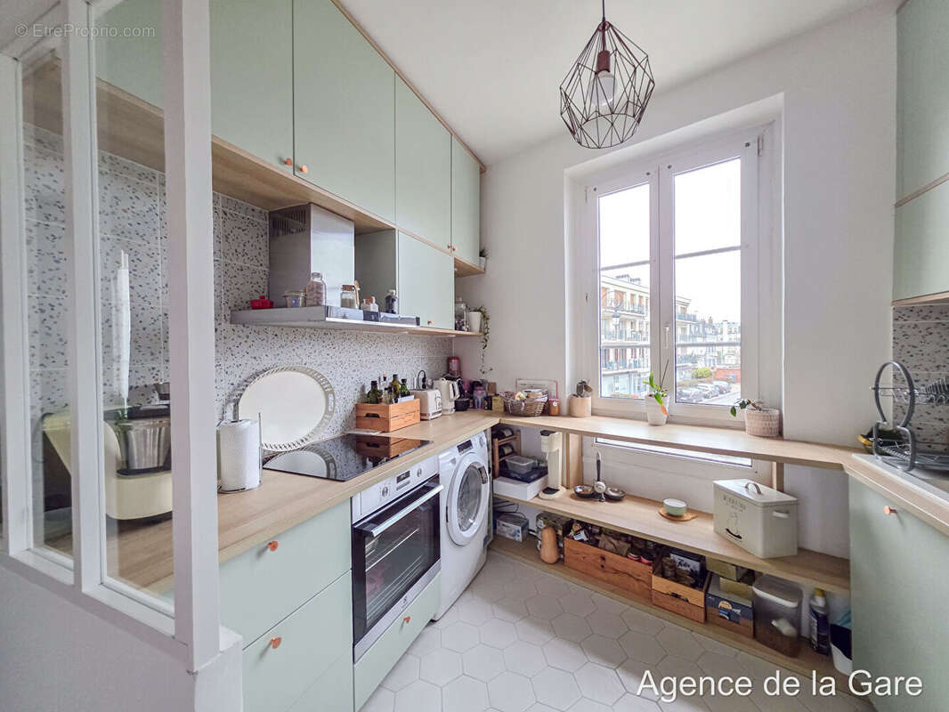 Appartement à MAISONS-LAFFITTE