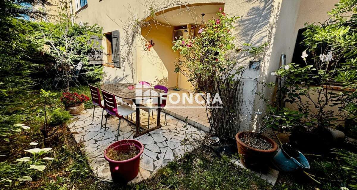 Appartement à SANARY-SUR-MER