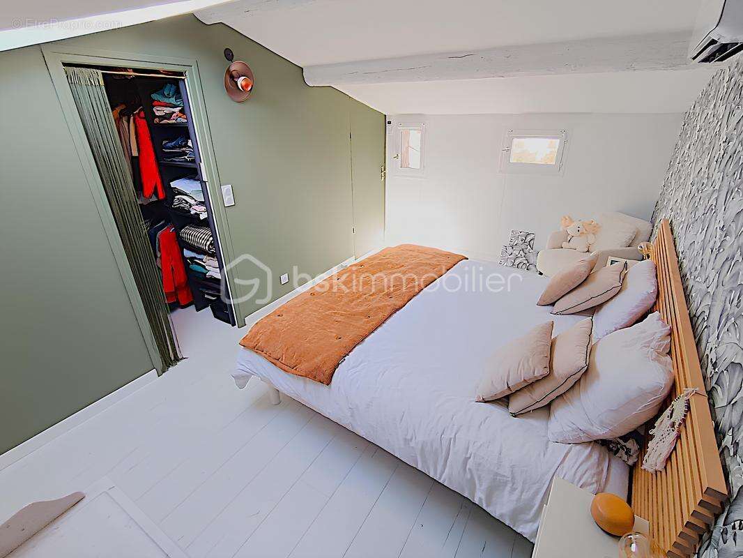 Maison à SIX-FOURS-LES-PLAGES