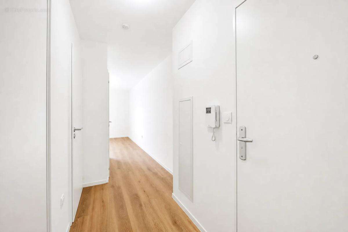 Appartement récent 2 pièces avec terrasse à Schiltigheim - photo 8