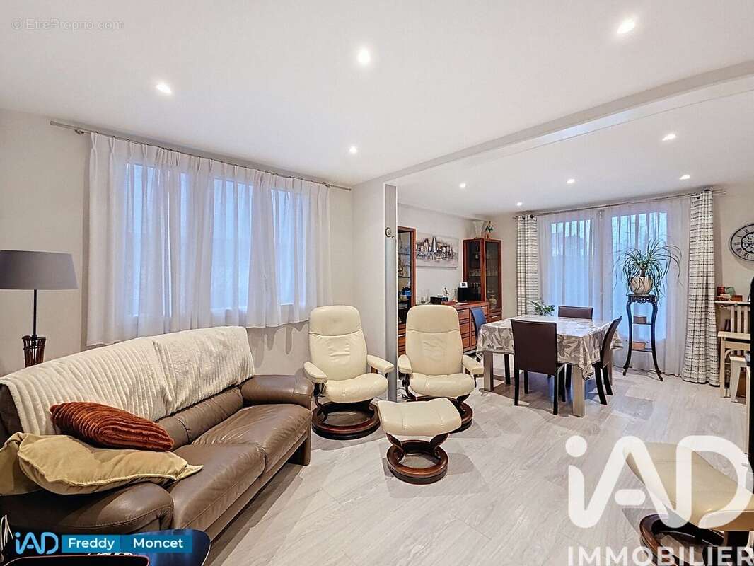 Photo 5 - Maison à EPINAY-SUR-ORGE