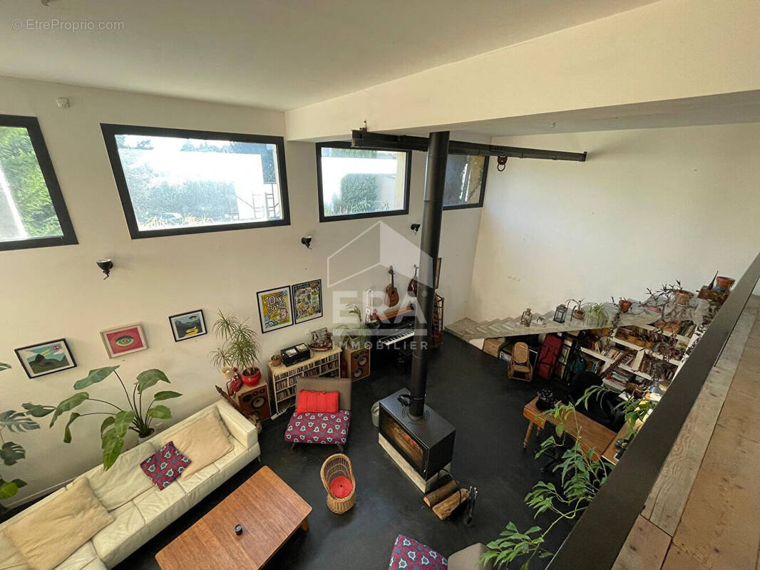 Maison à L'ISLE-SUR-LA-SORGUE