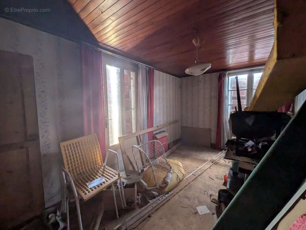 Maison à AMANCY