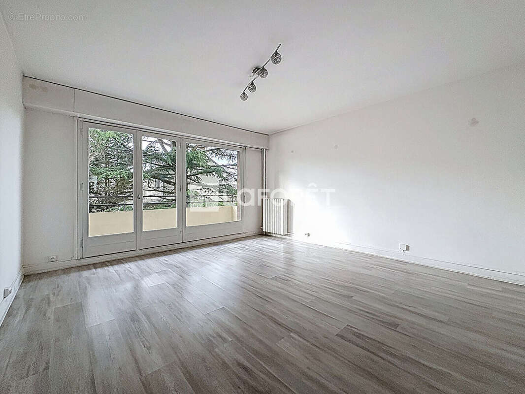 Deuil-la-Barre : spacieux 3 pièces de 71.55 m² - photo 2