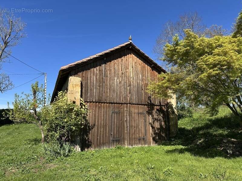 Maison de campagne, isolée, parc arboré, piscine - photo 8