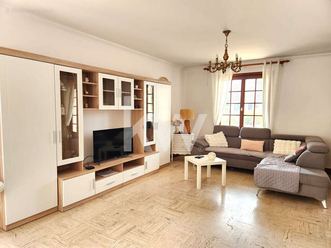 Maison 147 m² à Chateauneuf-Sur-Loire  - photo 3