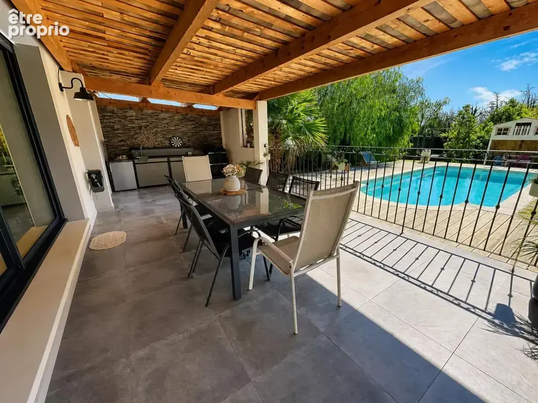 Maison de 5 pièces de 120 m² à Cers - photo 3