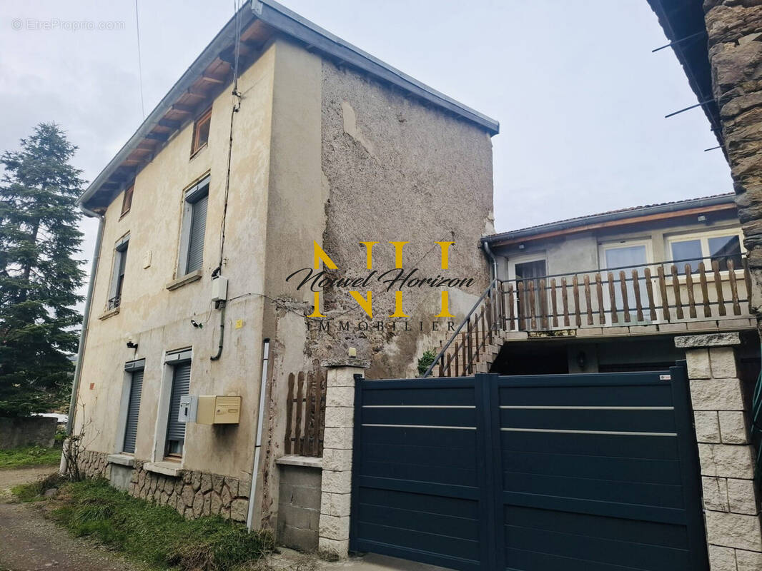 Appartement à GENILAC