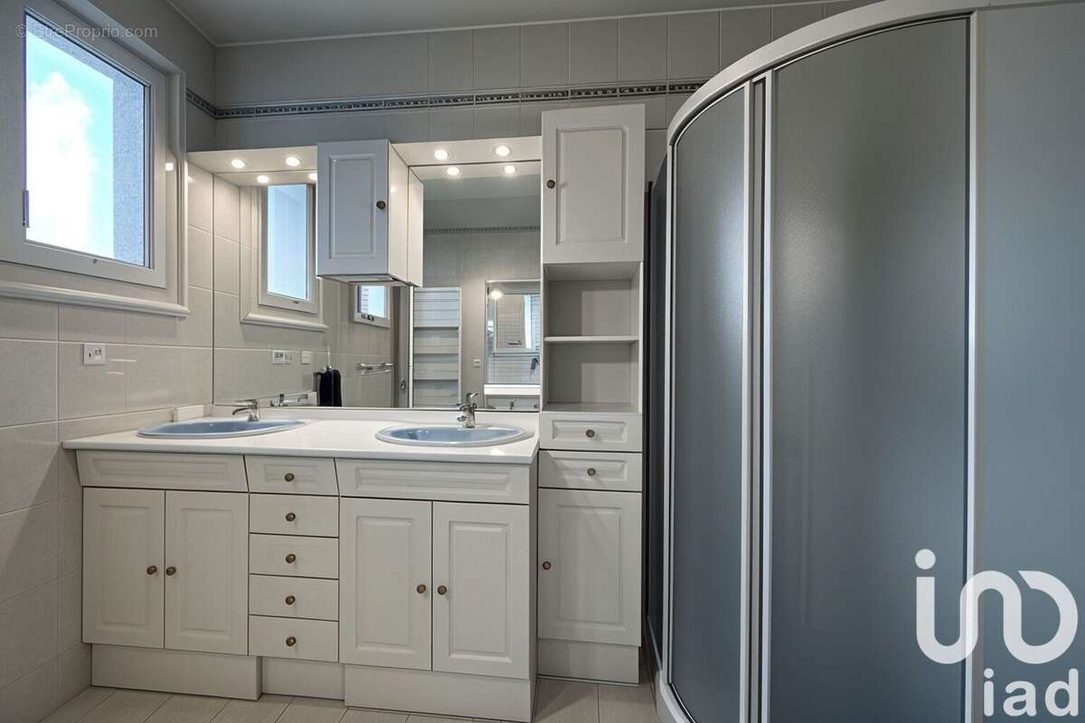 Photo 9 - Maison à SAINT-SULPICE-DE-POMMERAY