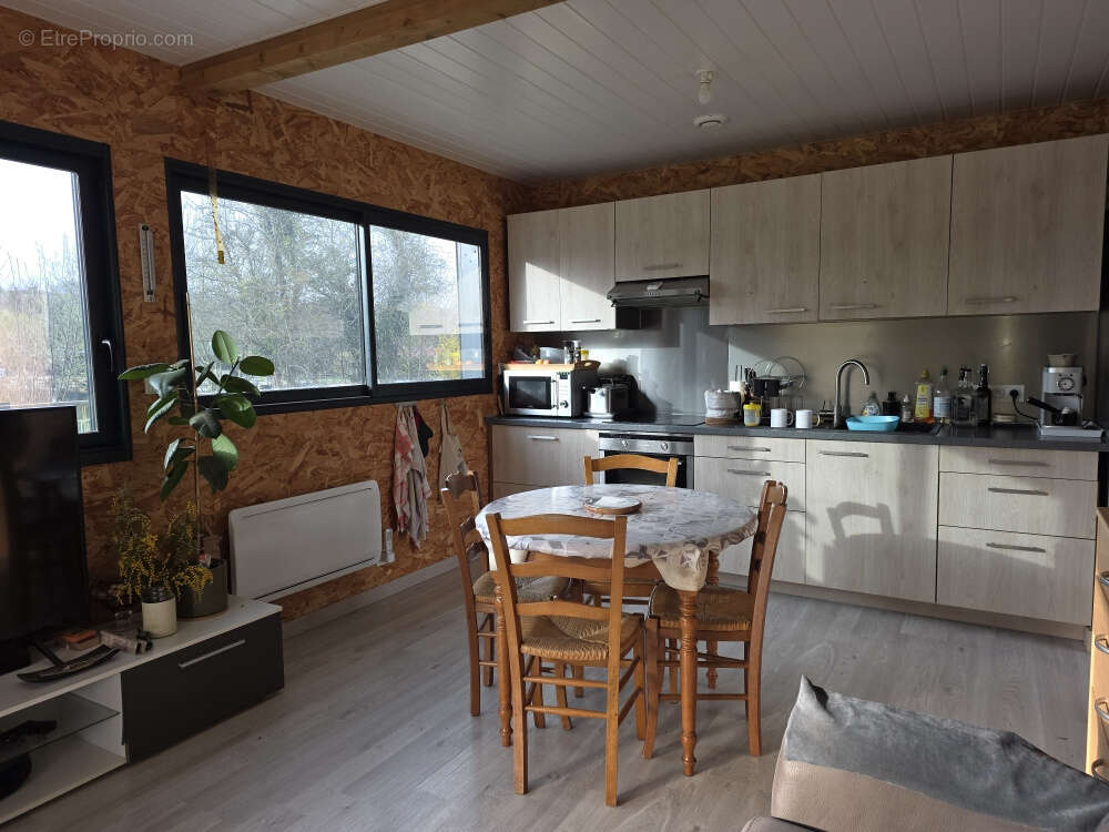 Maison à LONGPRE-LES-CORPS-SAINTS