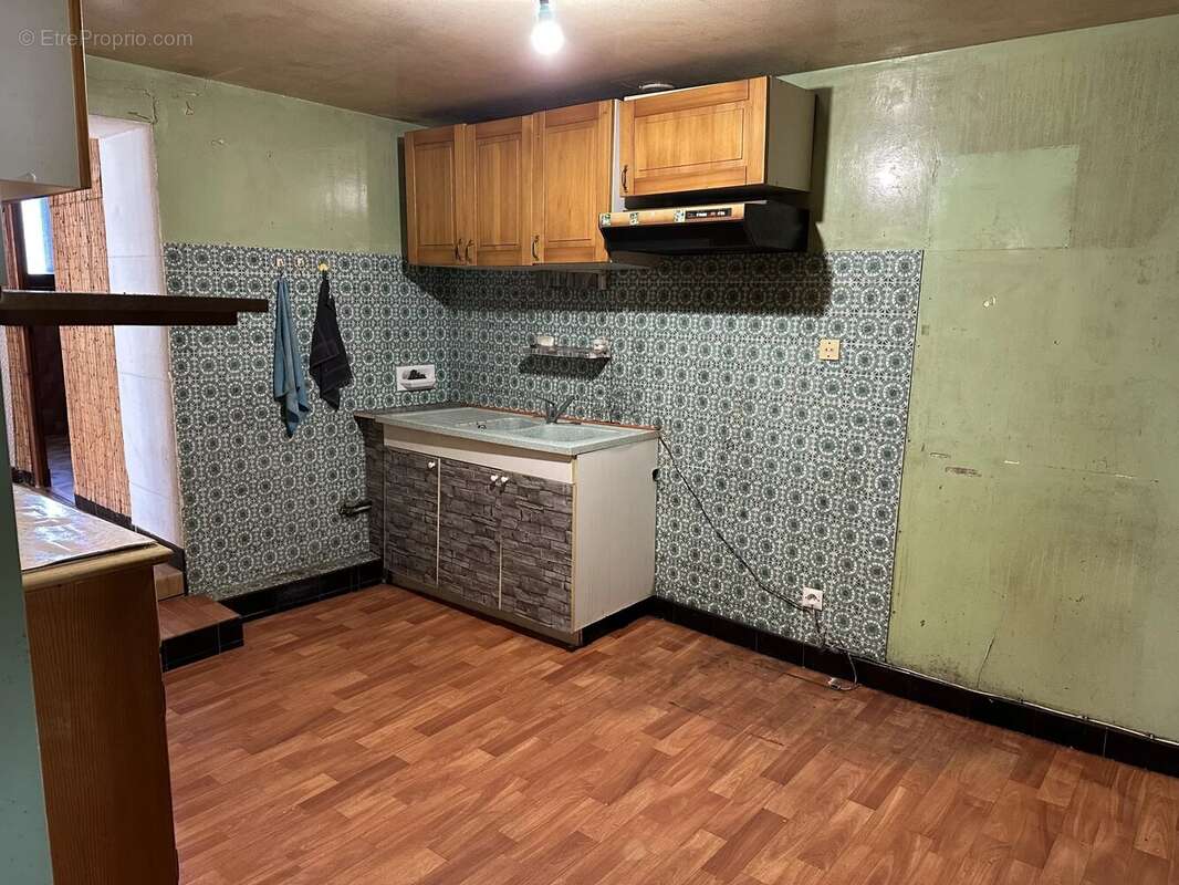 Maison à SOMMIERES-DU-CLAIN