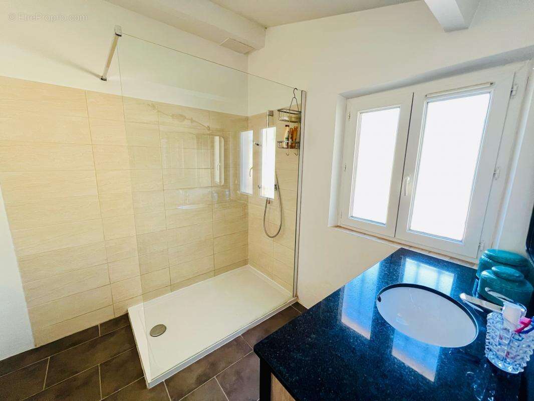 Maison à LA CADIERE-D&#039;AZUR