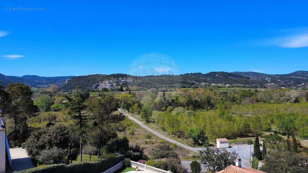 Maison à BOISSET-ET-GAUJAC