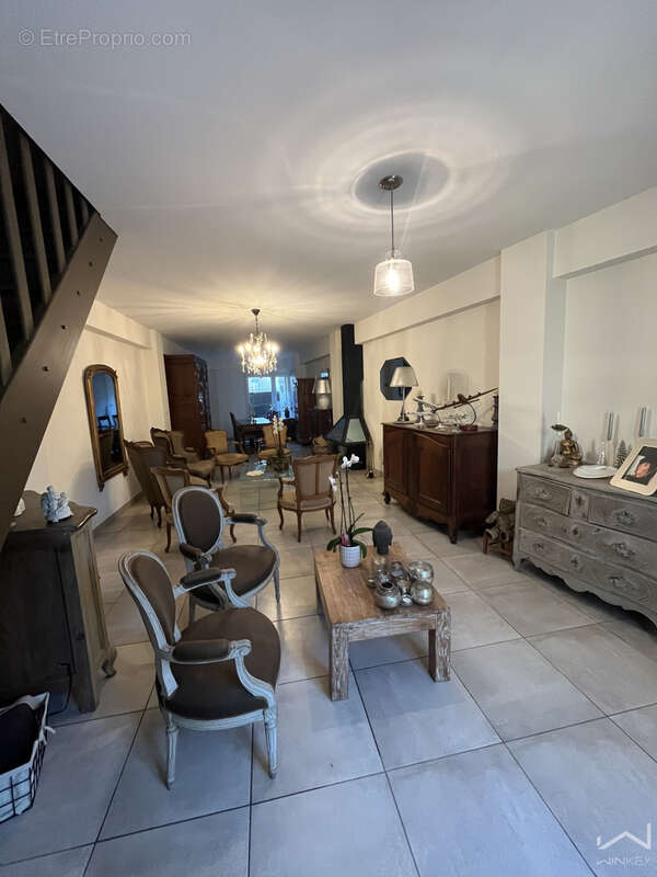 Maison à MAILLANE