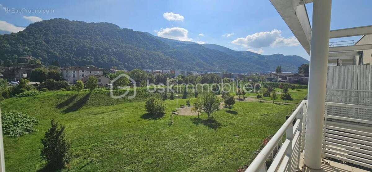 Appartement à DOMENE