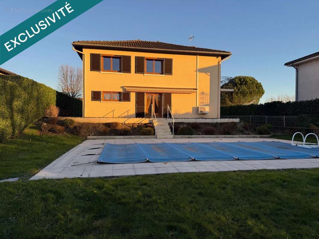 Photo 8 - Maison à ESTRABLIN