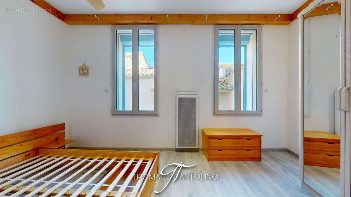 En exclusivite - 4 chambres - 2 salles d'eau - 2 wc - cour interieure  - renovation complète - photo 14