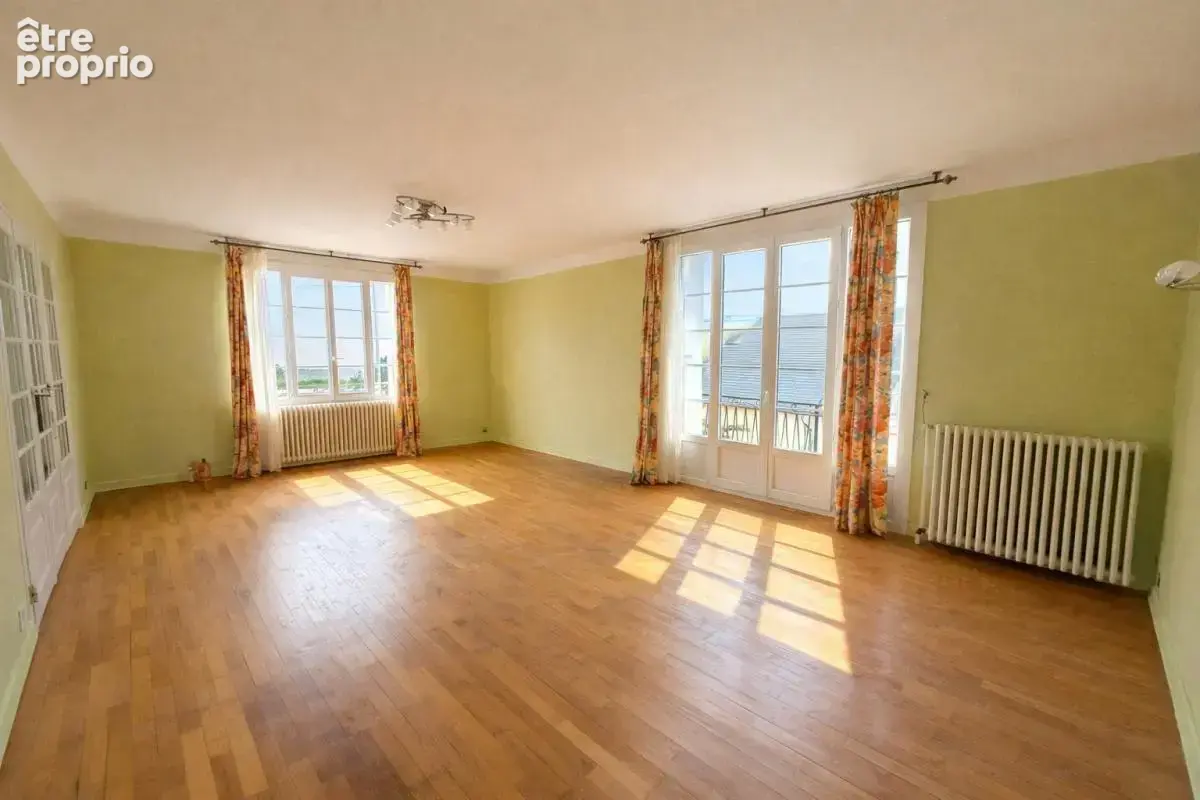 Jolie maison sur sous sol avec cabinet médical indépendant à Jouet sur l'Aubois - photo 4