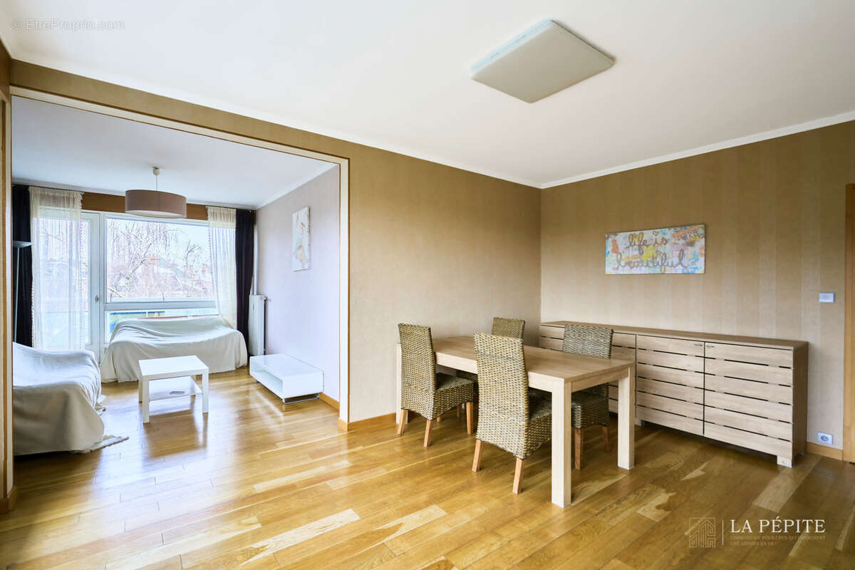 Appartement à VALENCIENNES