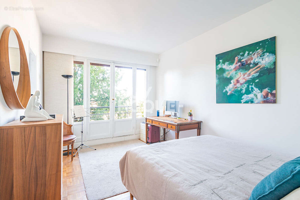Appartement à BOUGIVAL