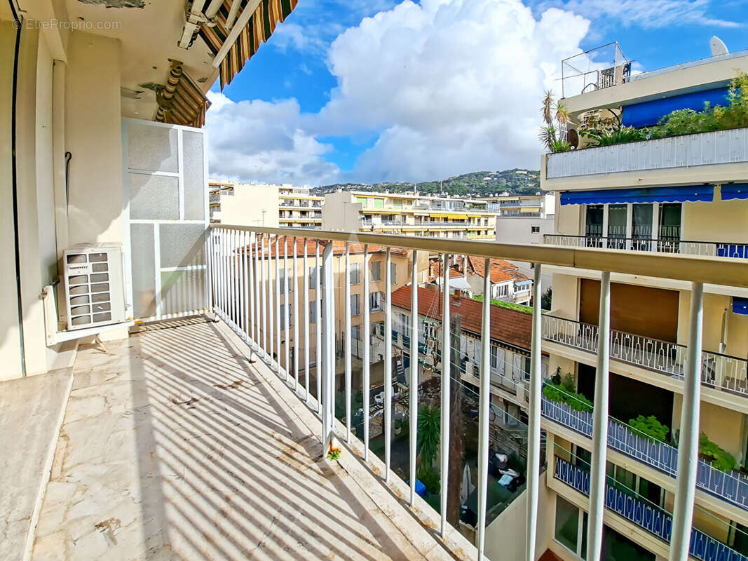 Appartement à CANNES