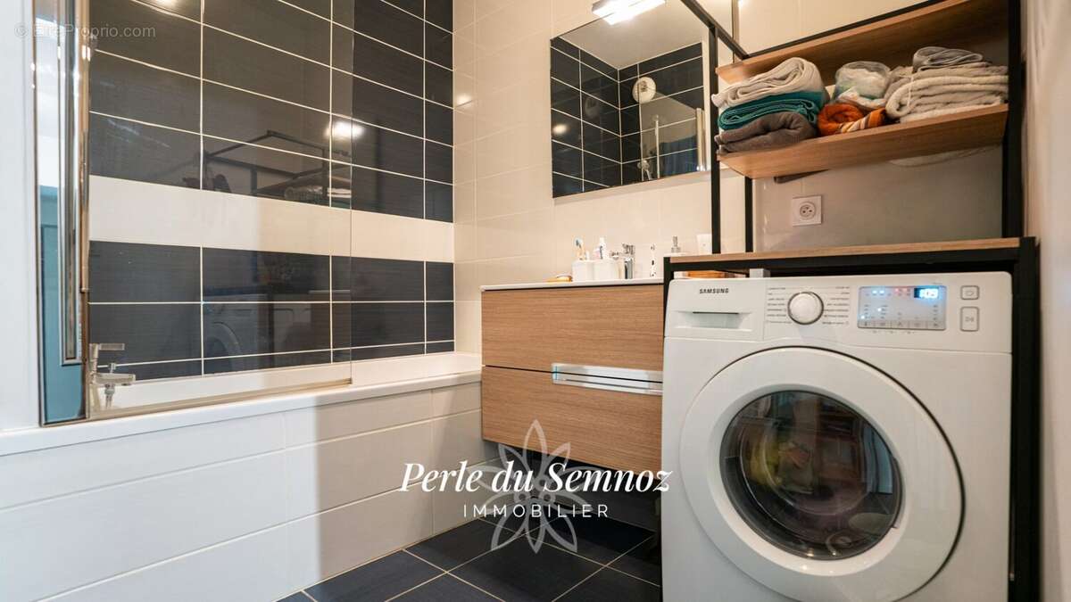 Appartement à SEYNOD