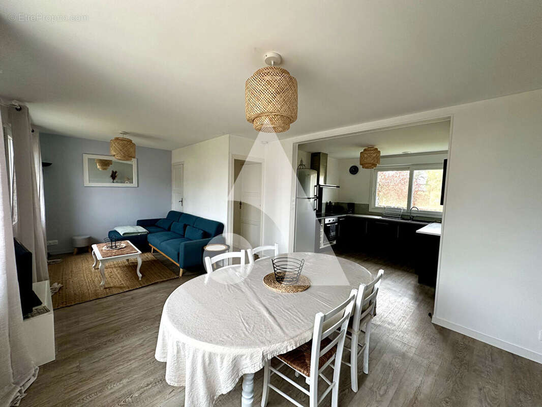 Maison à BEAUMESNIL