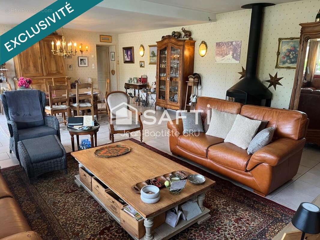 Photo 3 - Maison à ETREILLERS