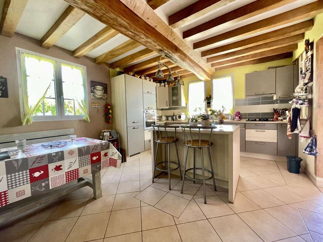 Maison 131 m² à Livarot  - photo 4