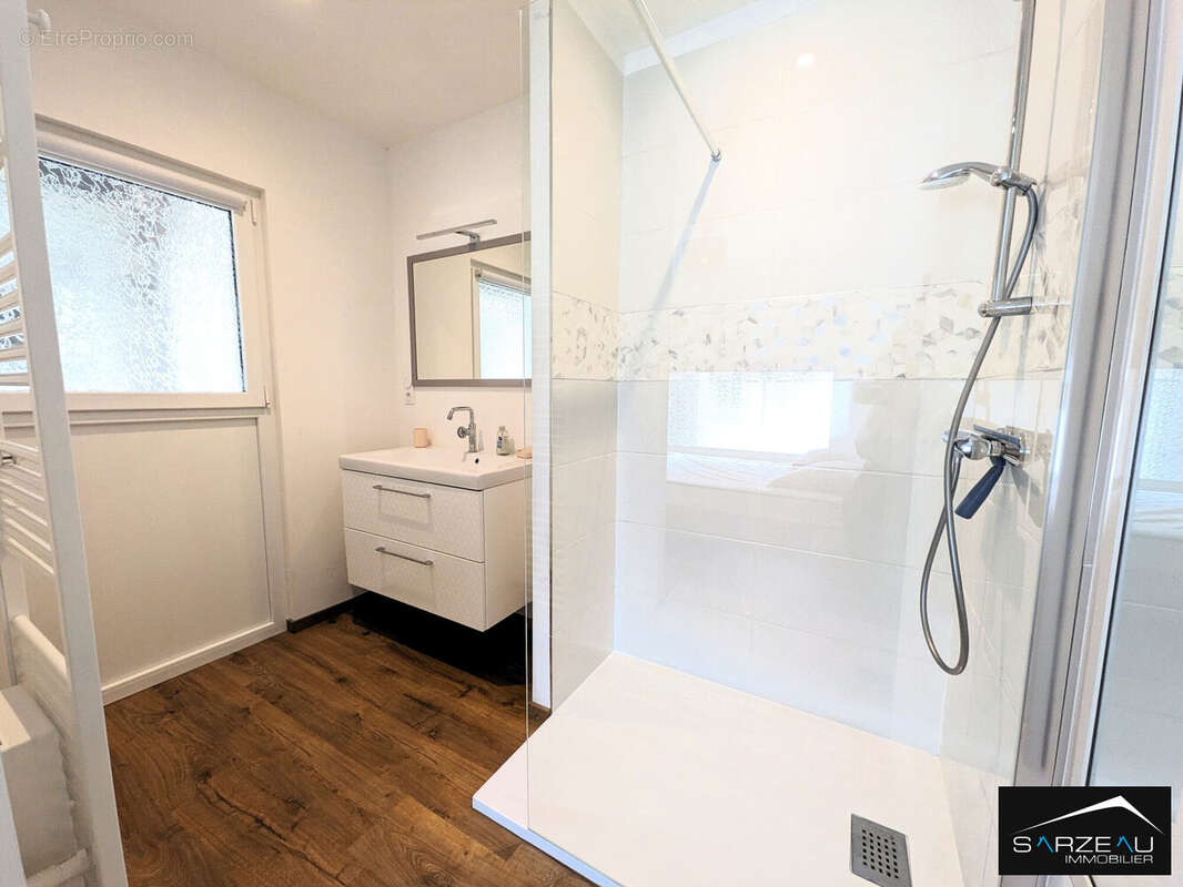 Appartement à ARZON