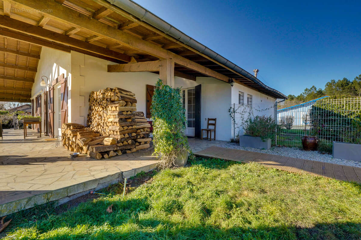 Maison à AUDENGE