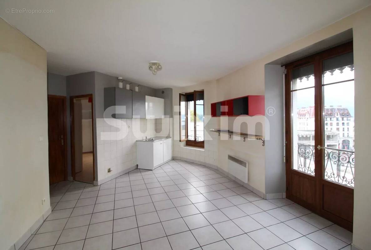 Appartement à AIX-LES-BAINS