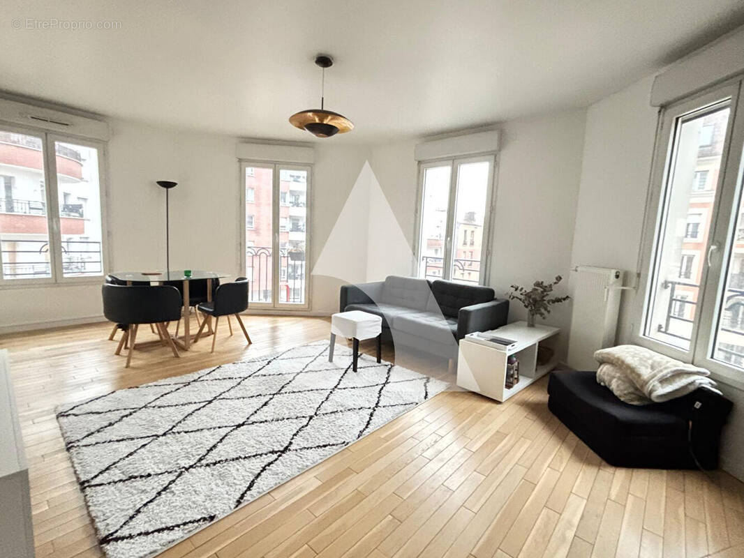 Appartement à ROMAINVILLE