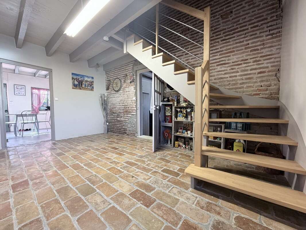 Maison à LONGEPIERRE