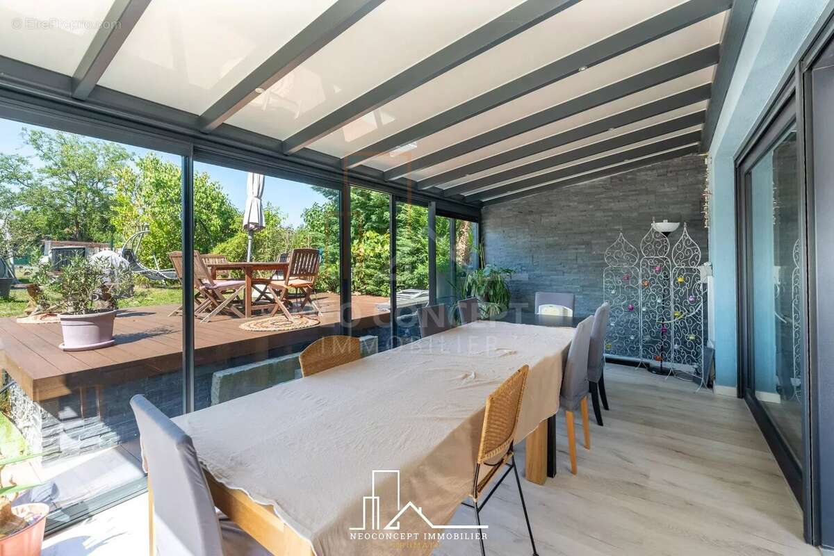 Maison à NIEDERMODERN