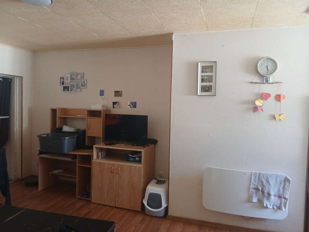Appartement à JOUY-LE-CHATEL