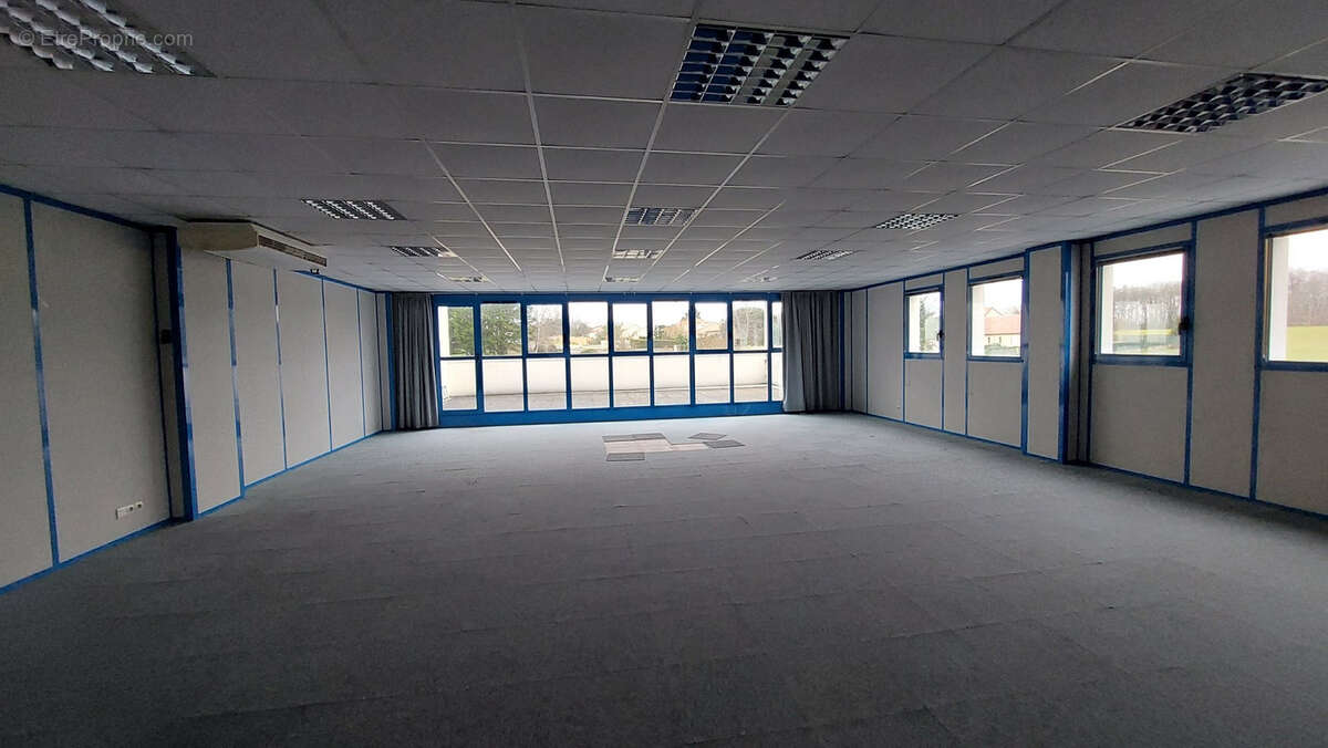 Commerce à POITIERS