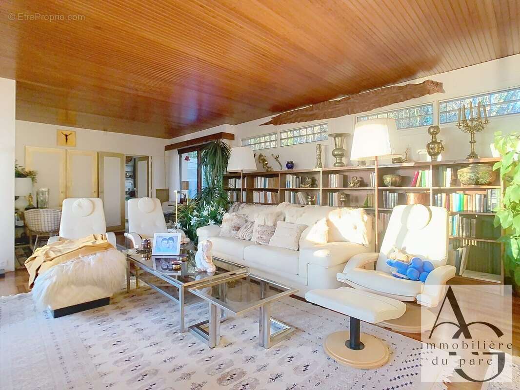 Maison à VILLEQUIER