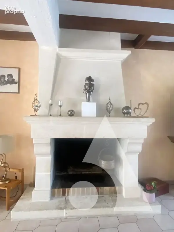 Maison en pierres dans la valle de l'automne / 6 chambres / sous sol total - photo 6