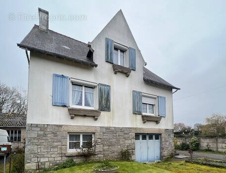 Maison à MATIGNON