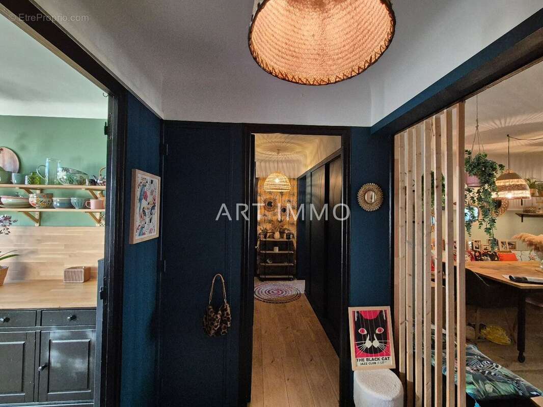 Appartement à LE PONTET