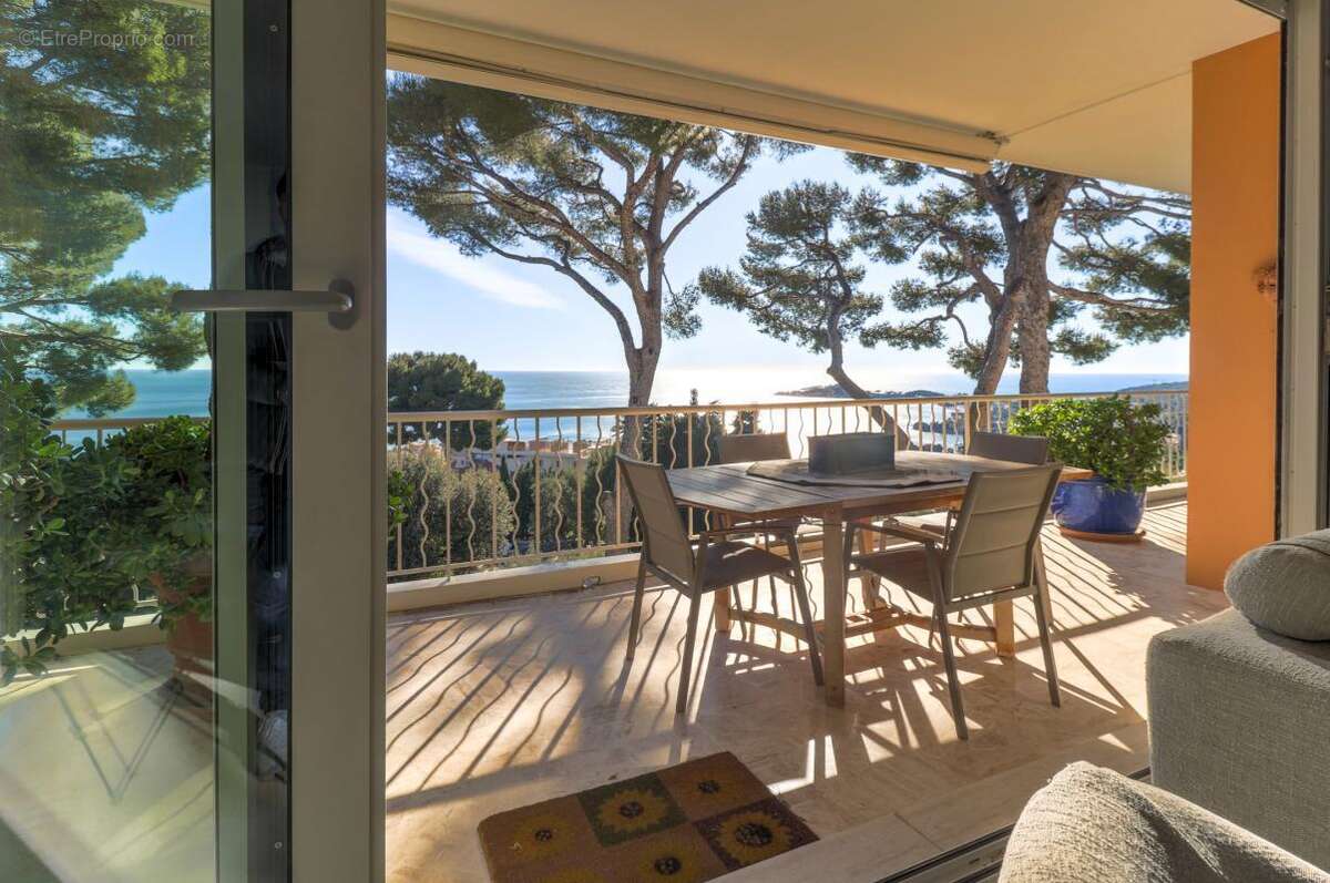 Appartement à VILLEFRANCHE-SUR-MER