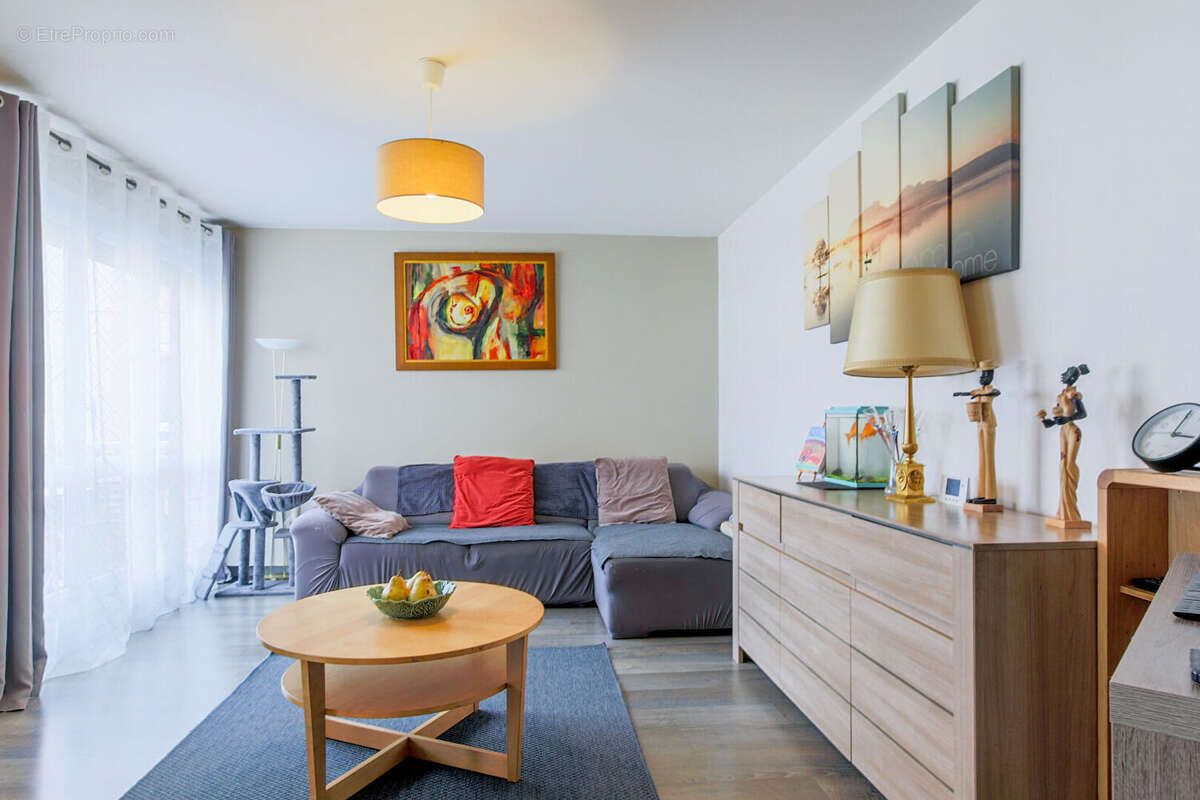 Appartement à BEYNES